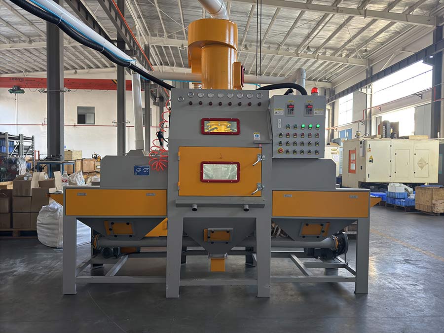 深圳百超機(jī)械輸送式自動(dòng)噴砂機(jī)