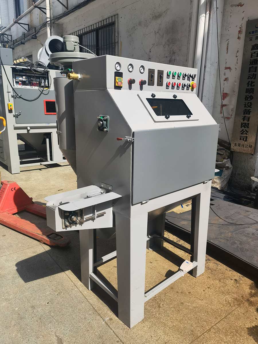 深圳百超機械水噴砂機設(shè)備